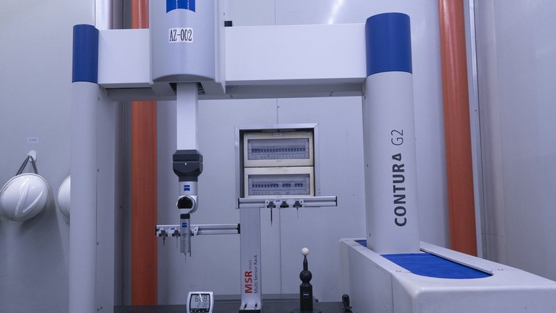 Constant temperature CMM precision inspection room