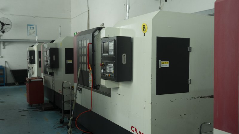 Precision CNC lathe