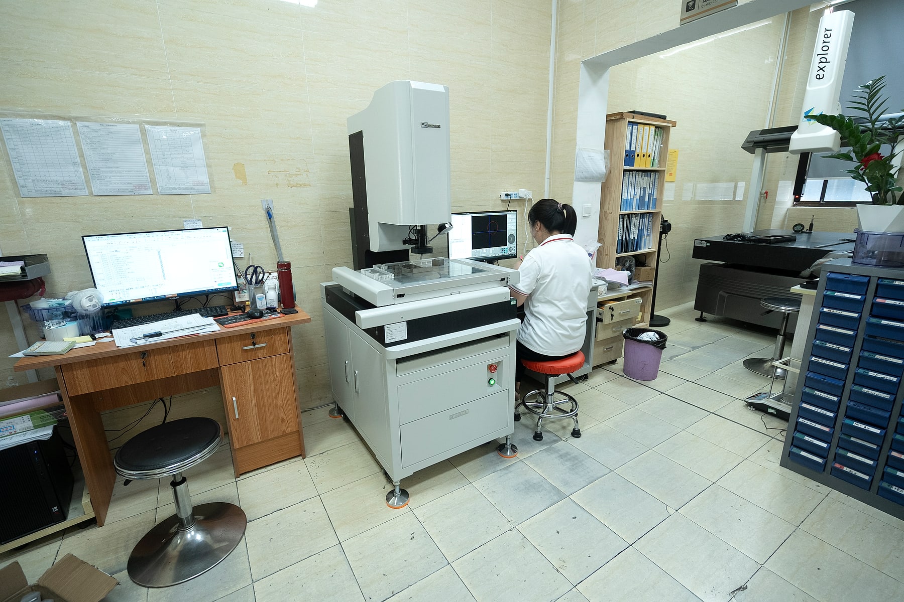 JingZhan technician carrying out in-process dimensional inspection