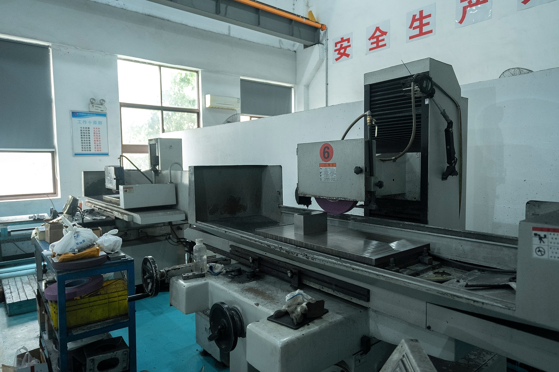 Precision mould surface grinding at JingZhan Mould Technology